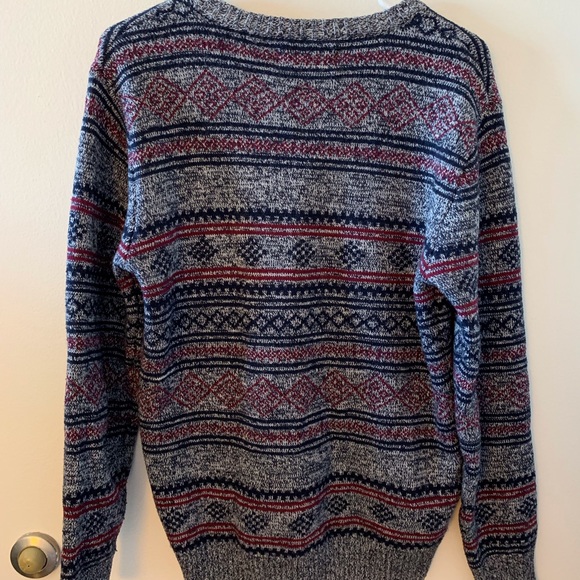 Grey sweater - Picture 2 of 2